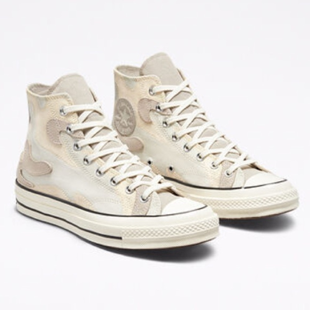 Converse All Stars unisex Chuck 70 Hybrid Camo, size 10 men (12 women)